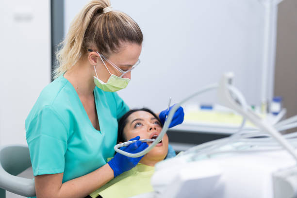 Best Weekend Emergency Dentist in Lakeside, OR